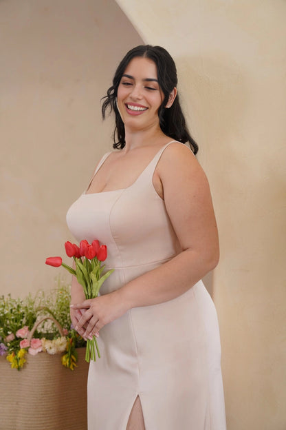 Elegant Sheath Square Neck Sleeveless Scoop Back Floor Length Bridesmaid Dress